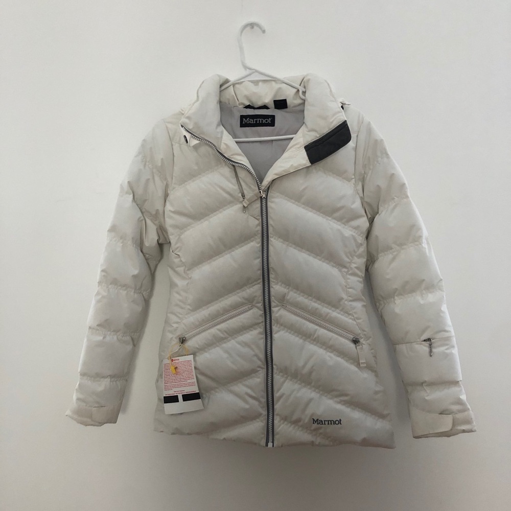 Marmot women’s down snow jacket